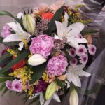 BOUQUET OF SEASONAL FLOWERS
