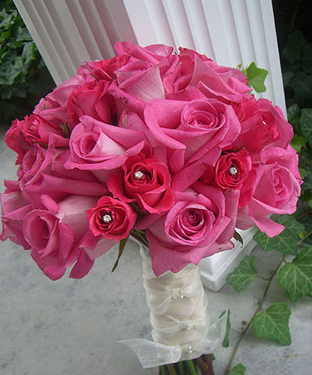 20110627193848-rosas-novia-15-web.jpg RAMO ROSAS DOS COLORES - Imagen 1