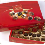 RED BOX OF PUFFINS 200 g.