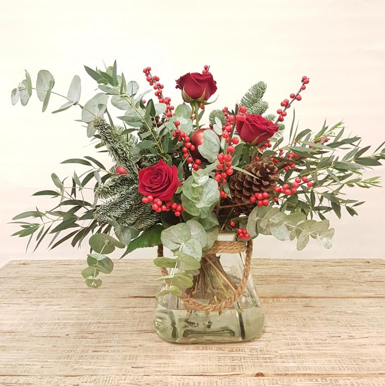 20191116133013-foto-2-web.jpg JARRON CON ROSAS Y VERDES NAVIDEÑOS - Imagen 1