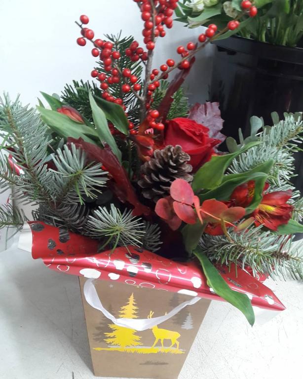 20191219222420-img-20191219-wa0002-web.jpg BAG OF FLOWERS CHISTMAS HEART - Image 1