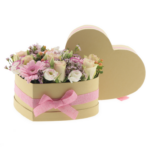 CAJA CORAZON DE FLORES PASTEL