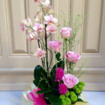 FLOWER CENTER WITH ORCHIDS