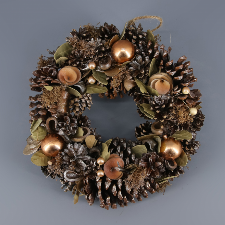 20231201140752-corona-navidad-con-pinas-web.png CORONA NAVIDEÑA CON PIÑAS - Imagen 1