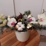 CHRISTMAS ORCHID TABLE ARRANGEMENT - Image 2