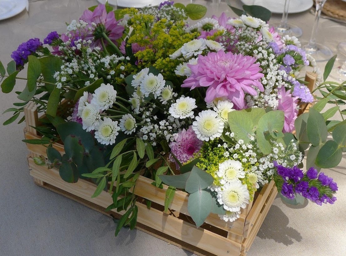 centro-rustico-de-flores-silvestres RUSTIC BOX OF FIELD FLOWERS - Image 1
